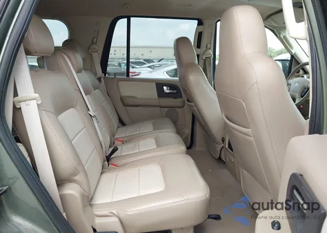 2005 Ford Expedition Eddie Bauer/King Ranch from USA, damaged, VIN 1FMPU17535LA55103